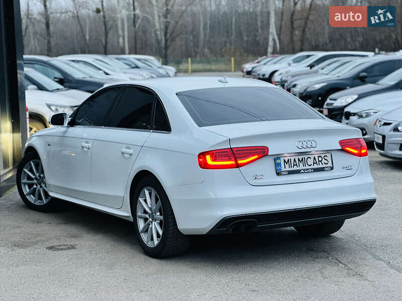 Седан Audi A4 2013 в Харкові
