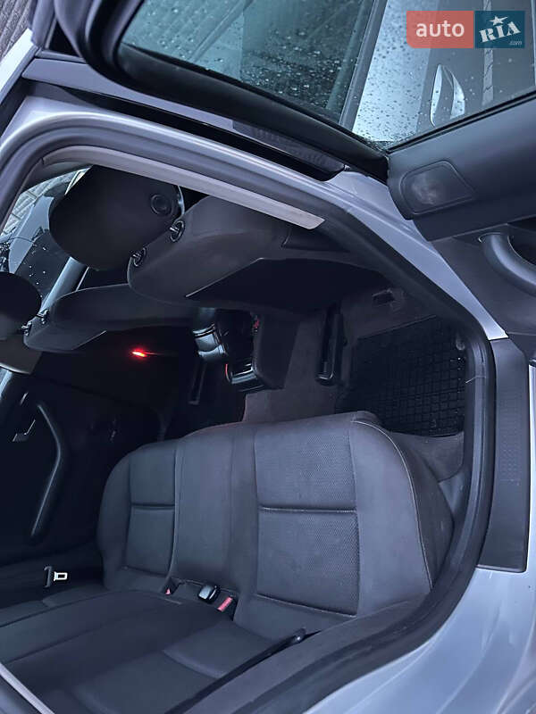 Седан Audi A4 2003 в Виннице