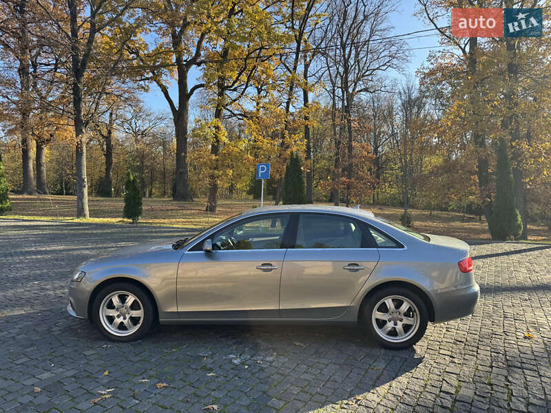 Седан Audi A4 2010 в Киеве фото 5 Седан Audi A4 2010 в Киеве