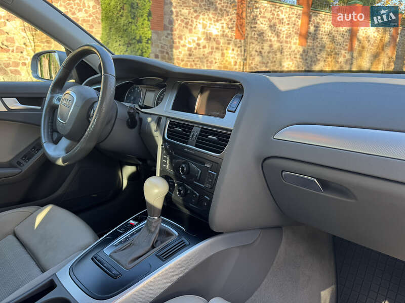 Седан Audi A4 2010 в Киеве фото 11 Седан Audi A4 2010 в Киеве