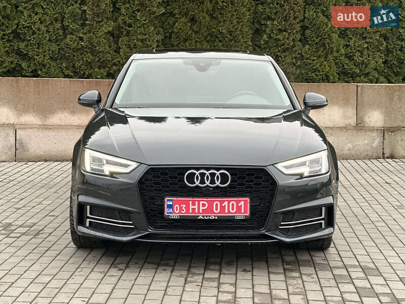 Седан Audi A4 2018 в Ровно