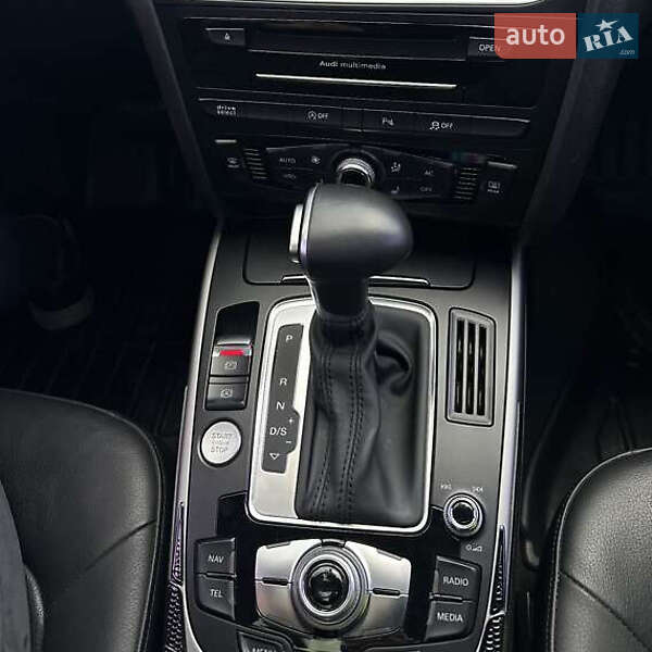 Седан Audi A4 2014 в Киеве