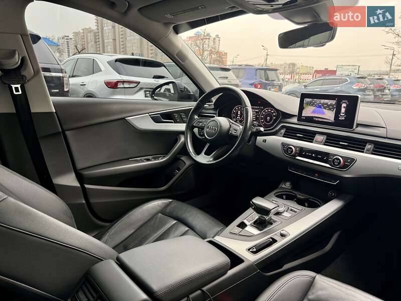 Седан Audi A4 2016 в Харкові