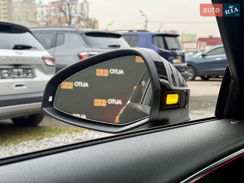 Седан Audi A4 2016 в Харкові