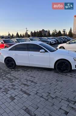 Седан Audi A4 2014 в Львове