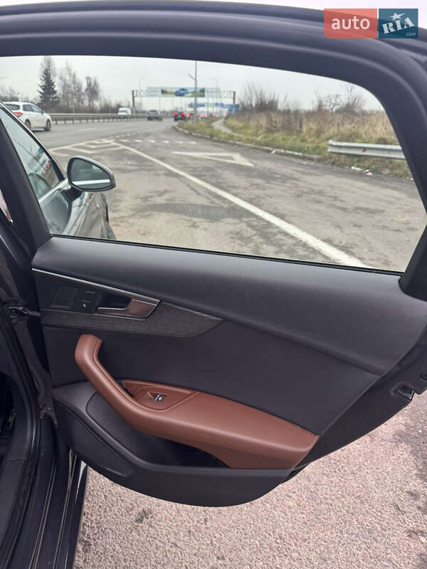 Седан Audi A4 2017 в Львове