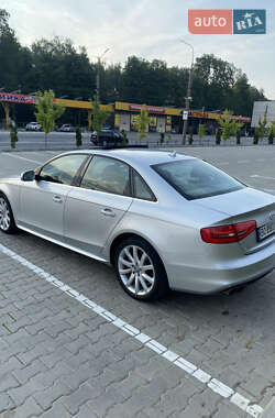Седан Audi A4 2014 в Тернополі