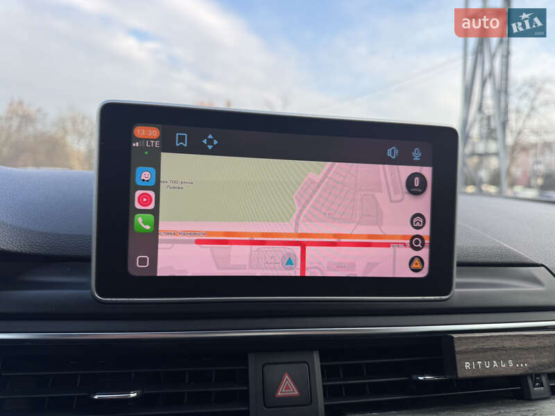 Седан Audi A4 2016 в Львове