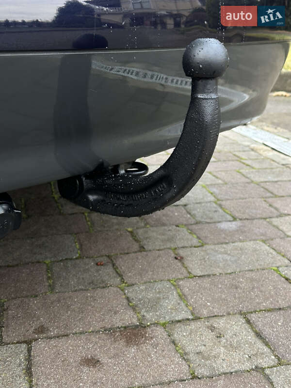 Универсал Audi A4 2004 в Сарнах