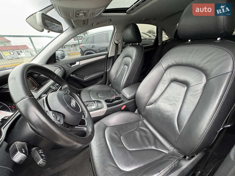 Седан Audi A4 2012 в Києві