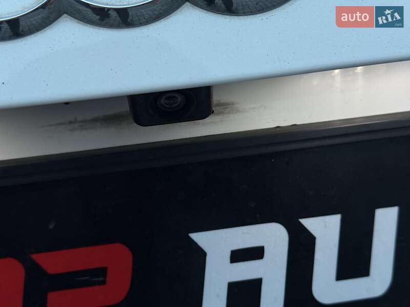 Седан Audi A4 2014 в Львові фото 15 Седан Audi A4 2014 в Львові