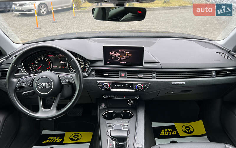 Седан Audi A4 2017 в Львове