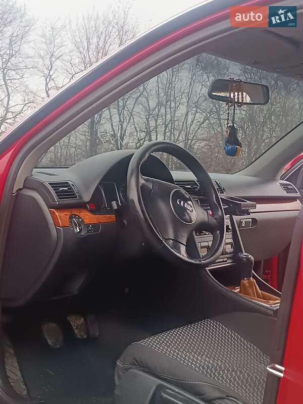 Универсал Audi A4 2001 в Тернополе