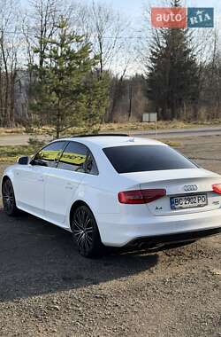 Седан Audi A4 2013 в Бориславе