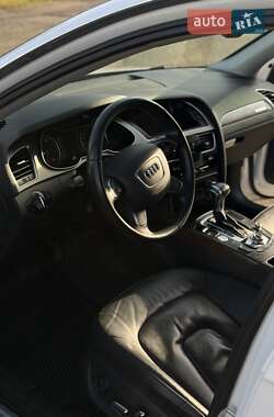 Седан Audi A4 2013 в Бориславе