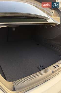 Седан Audi A4 2013 в Бориславе