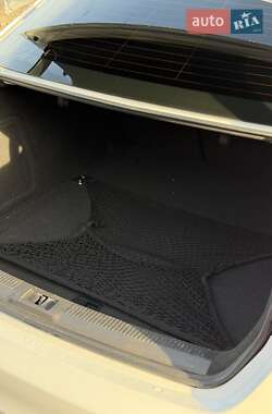Седан Audi A4 2013 в Бориславе