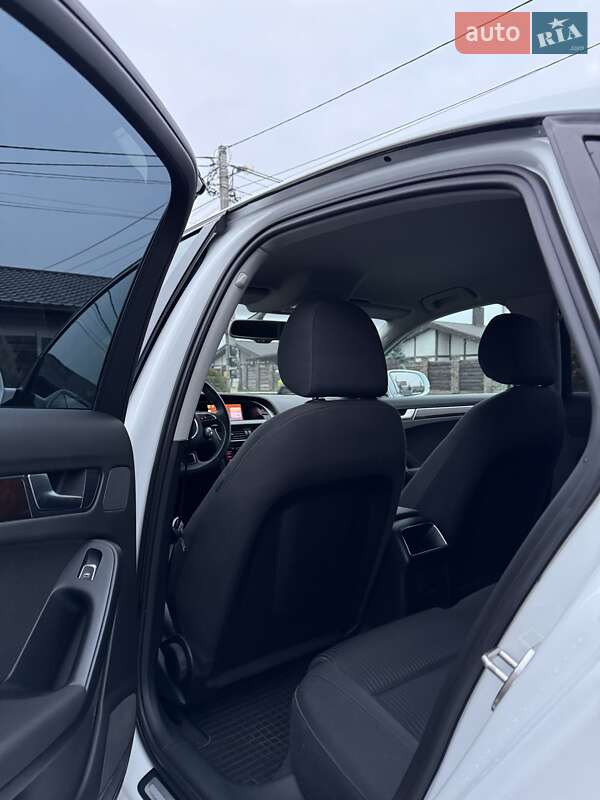 Седан Audi A4 2014 в Харькове