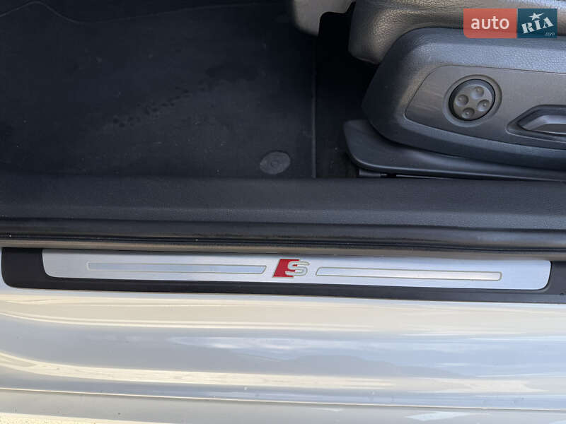 Седан Audi A4 2016 в Киеве фото 19 Седан Audi A4 2016 в Киеве