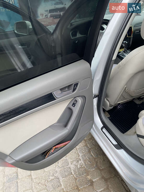 Седан Audi A4 2009 в Тернополе