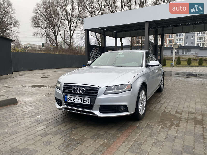Седан Audi A4 2009 в Тернополе
