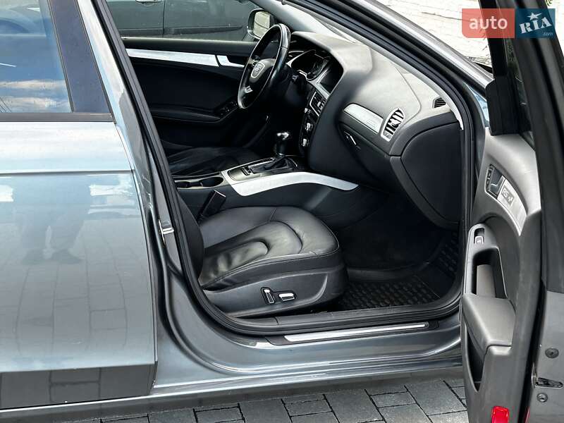 Седан Audi A4 2013 в Красилове