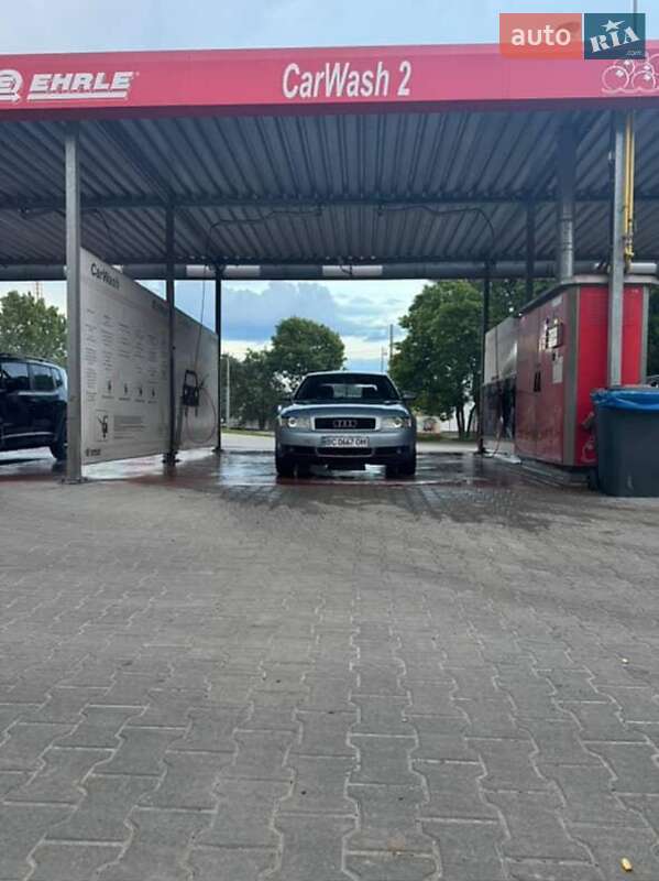 Седан Audi A4 2002 в Львове