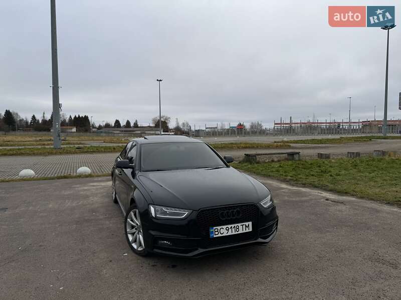 Седан Audi A4 2013 в Львові