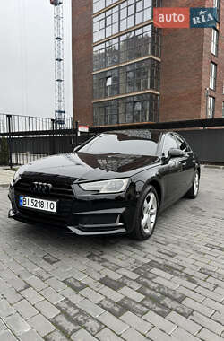 Седан Audi A4 2018 в Полтаве
