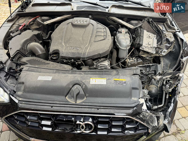 Седан Audi A4 2020 в Львові