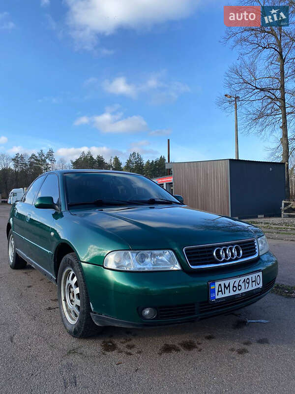 Седан Audi A4 1999 в Житомирі