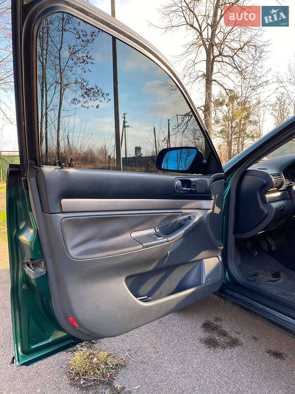 Седан Audi A4 1999 в Житомирі