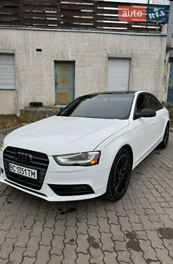 Седан Audi A4 2013 в Рогатине