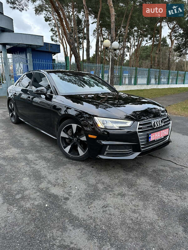 Седан Audi A4 2017 в Вараше фото Седан Audi A4 2017 в Вараше