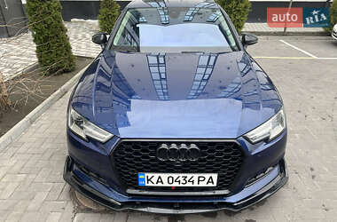 Седан Audi A4 2017 в Киеве
