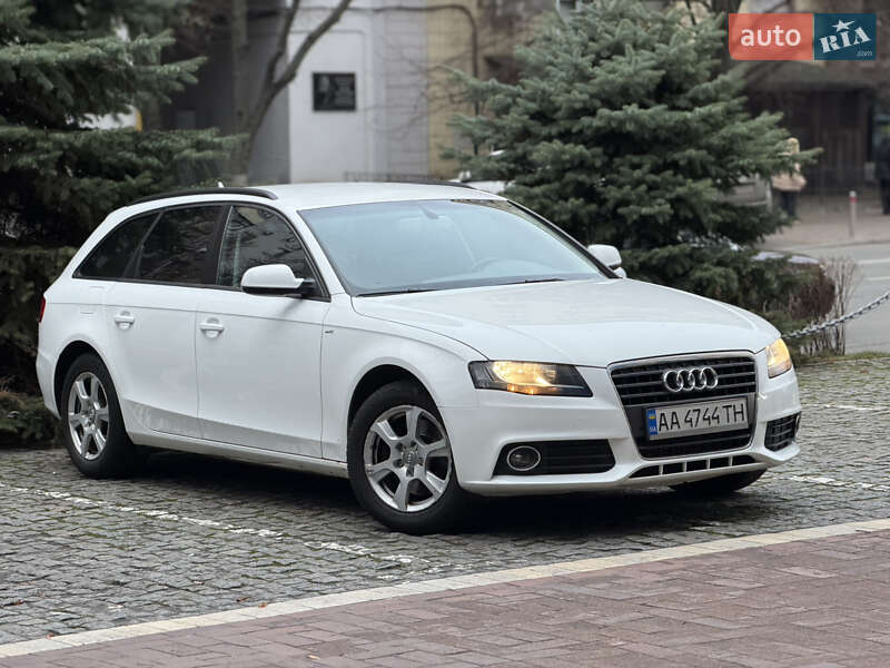 Универсал Audi A4 2010 в Киеве