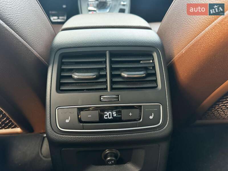 Седан Audi A4 2016 в Киеве фото 32 Седан Audi A4 2016 в Киеве