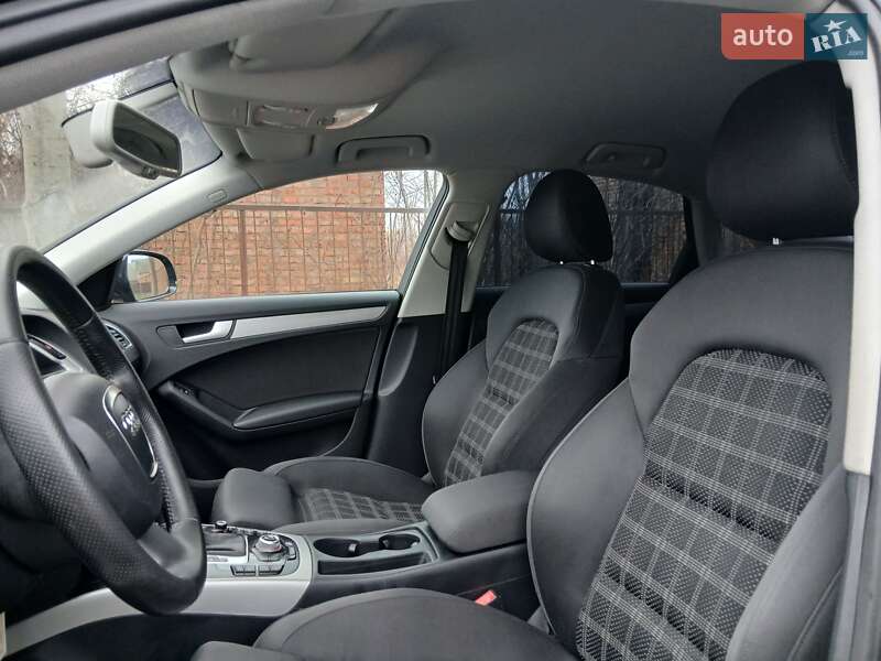 Седан Audi A4 2010 в Казатине