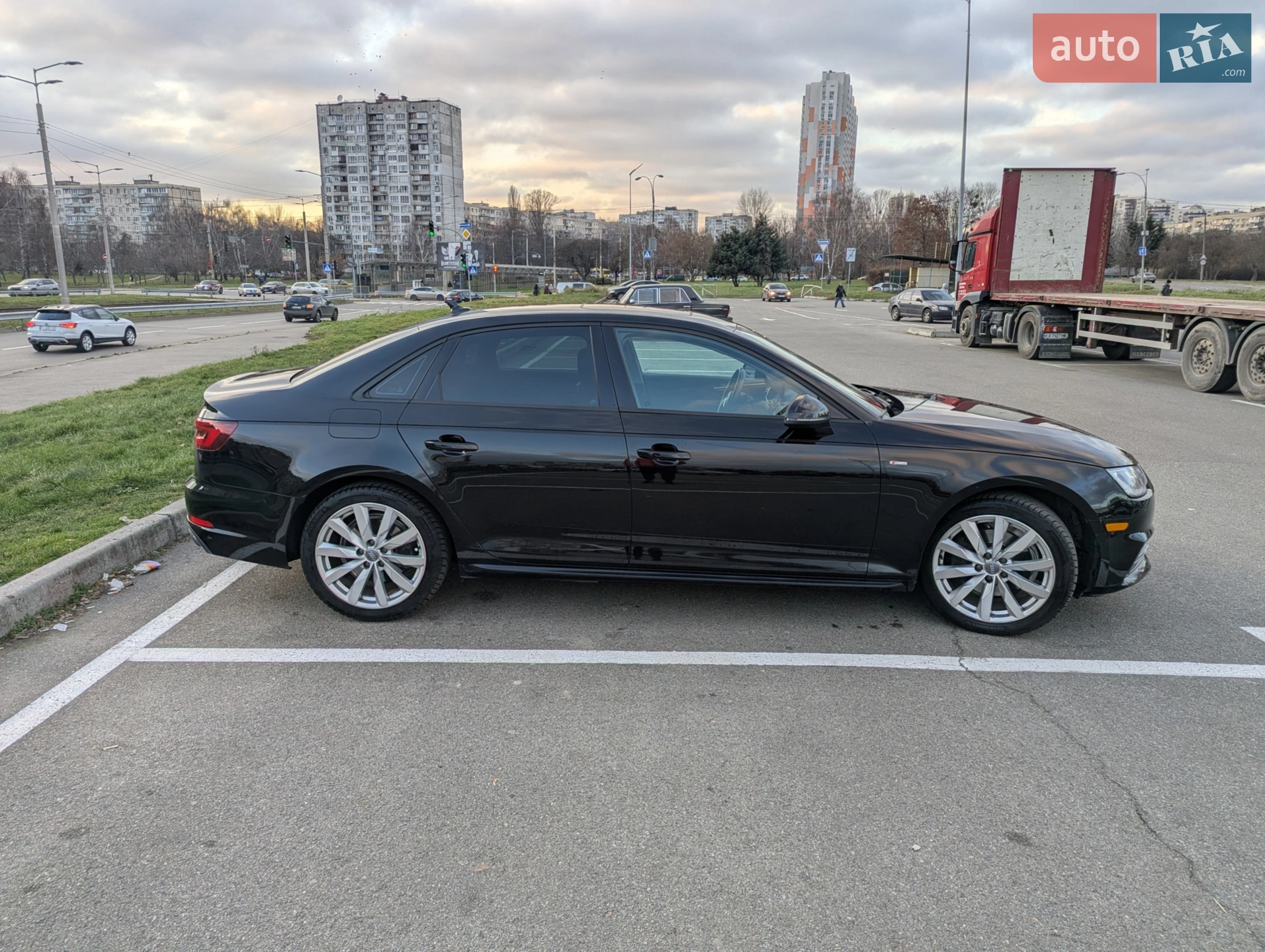 2018 Audi A4 - мініатюра 3