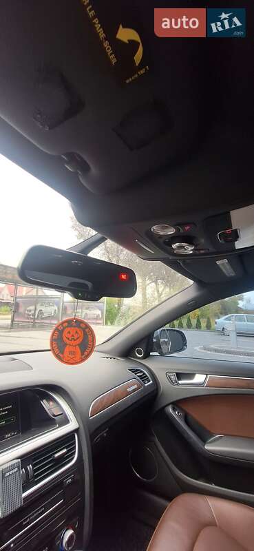 Седан Audi A4 2015 в Виннице