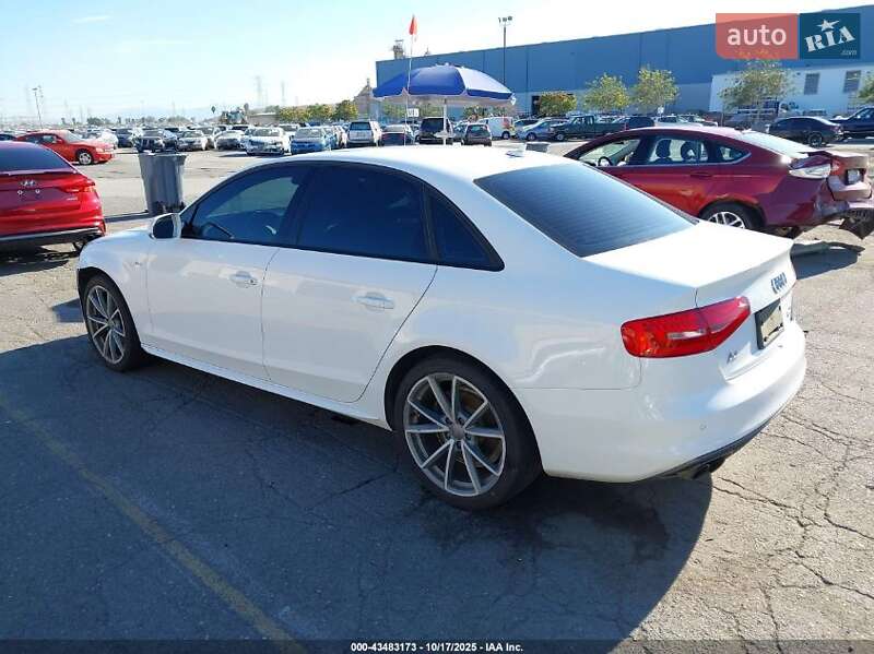 Седан Audi A4 2016 в Львове