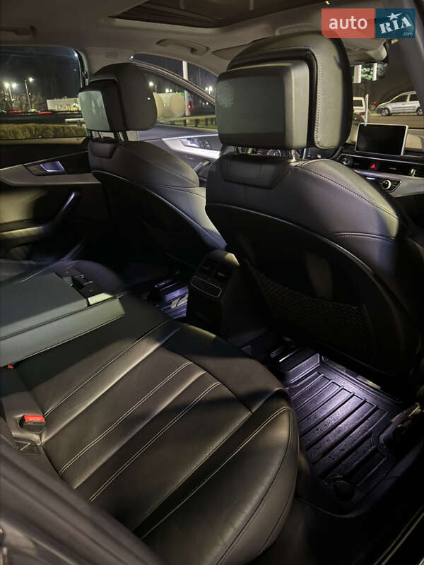 Седан Audi A4 2015 в Борисполе