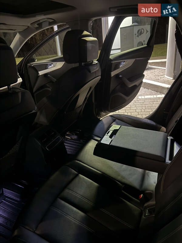 Седан Audi A4 2015 в Борисполе