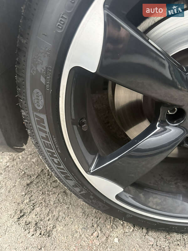 Седан Audi A4 2015 в Борисполе