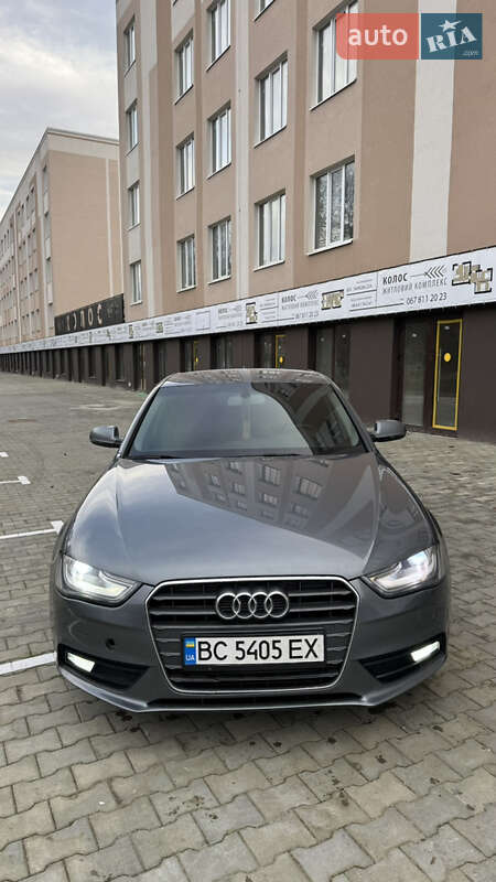 Audi A4 2012
