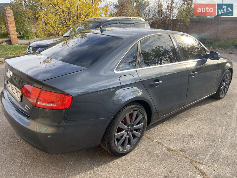 Седан Audi A4 2009 в Кропивницком