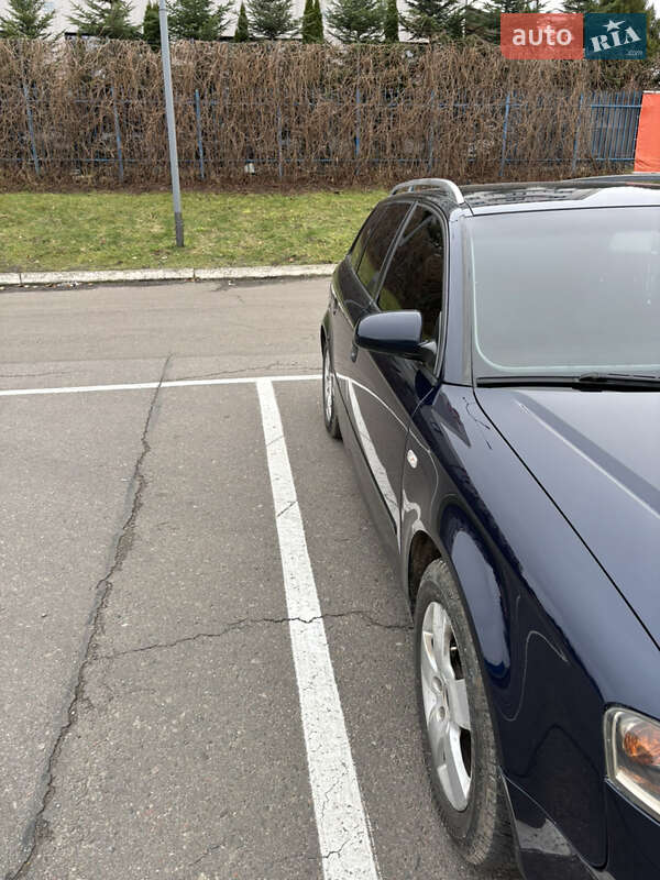 Универсал Audi A4 2005 в Пустомытах