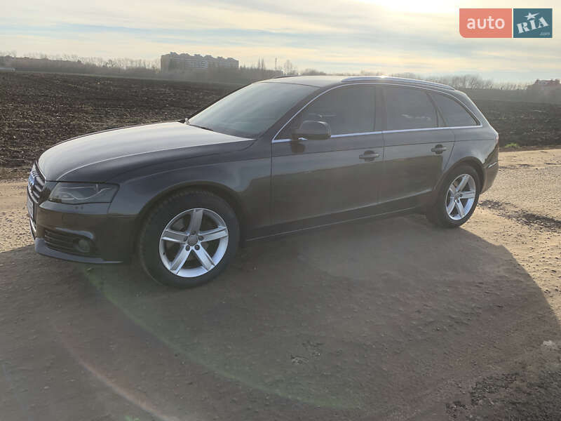 Универсал Audi A4 2010 в Сумах