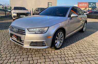 Седан Audi A4 2015 в Львове