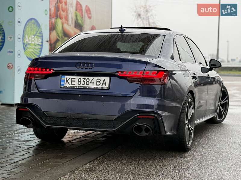 Седан Audi A4 2019 в Днепре